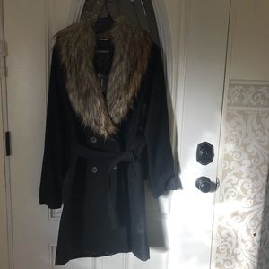 Express coat/BRAND NEW WITH TAG